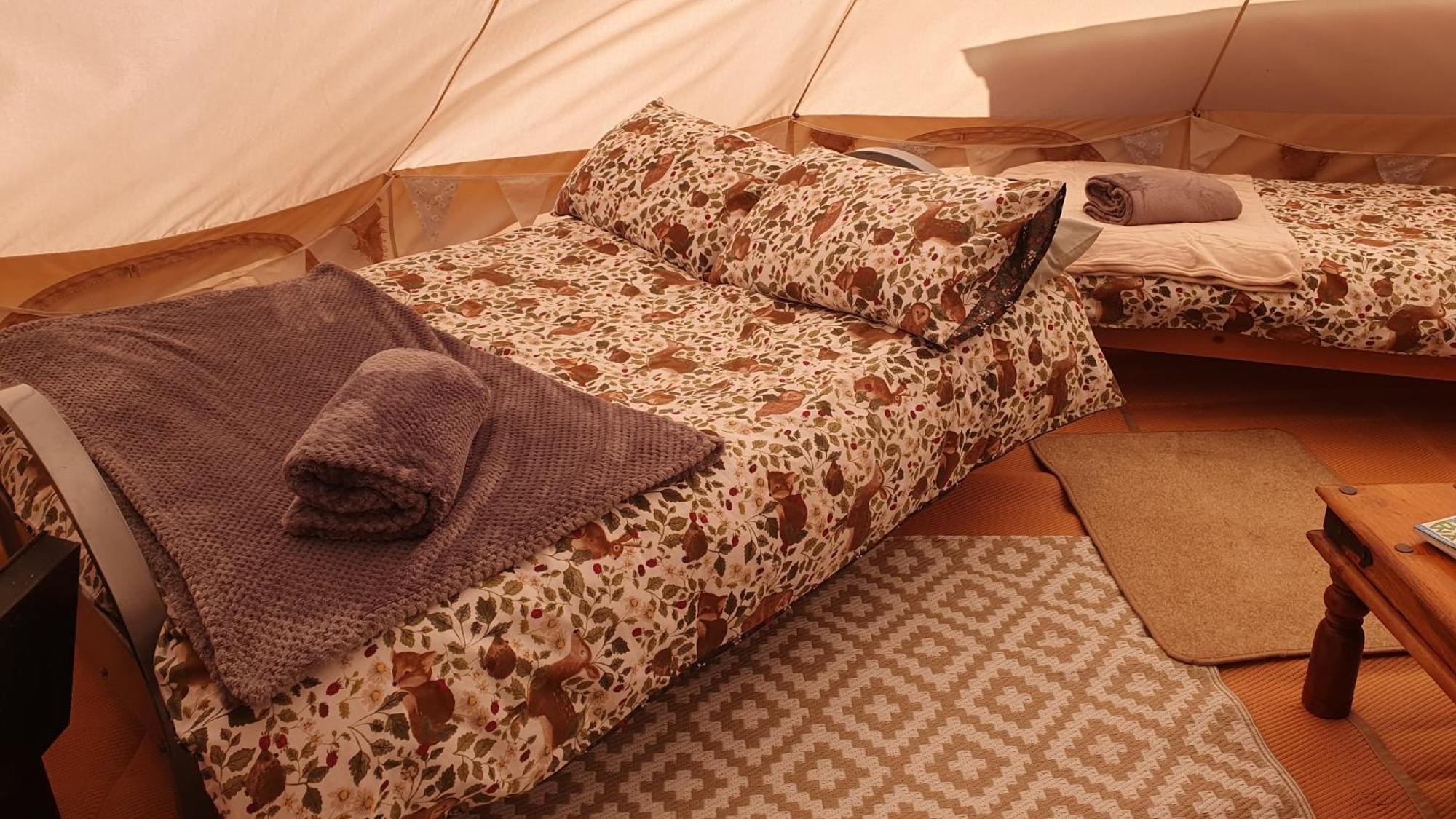 Calon Y Goedwig Glamping Hotel Llandovery Eksteriør billede